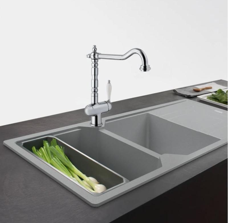 Franke Particolare Old England класически кухненски смесител хром 115.0060.360