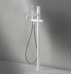 Waterevolution Flow стояща батарея за вана с ръчен душ мат бял T133BR