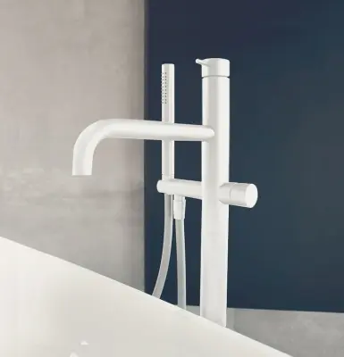 Waterevolution Flow стояща батарея за вана с ръчен душ мат бял T133BR