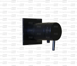 Вграден душ термостат Waterevolution Flow с четириъгълна розетка в матово черно T142TBPR
