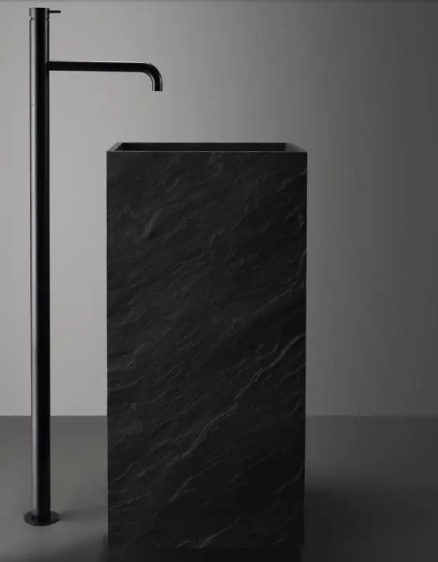 Waterevolution Flow самостоятелен кран за умивалник в матово черно T113PR