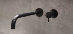 Вграден смесител за умивалник Waterrevolution Flow в матово черно с дължина на тръбата 21cm T116BPR-21