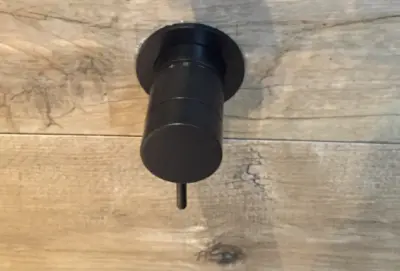 Waterevolution Flow вграден душ термостат с кръгла розетка, матово черно 1208778082 T142TBPR