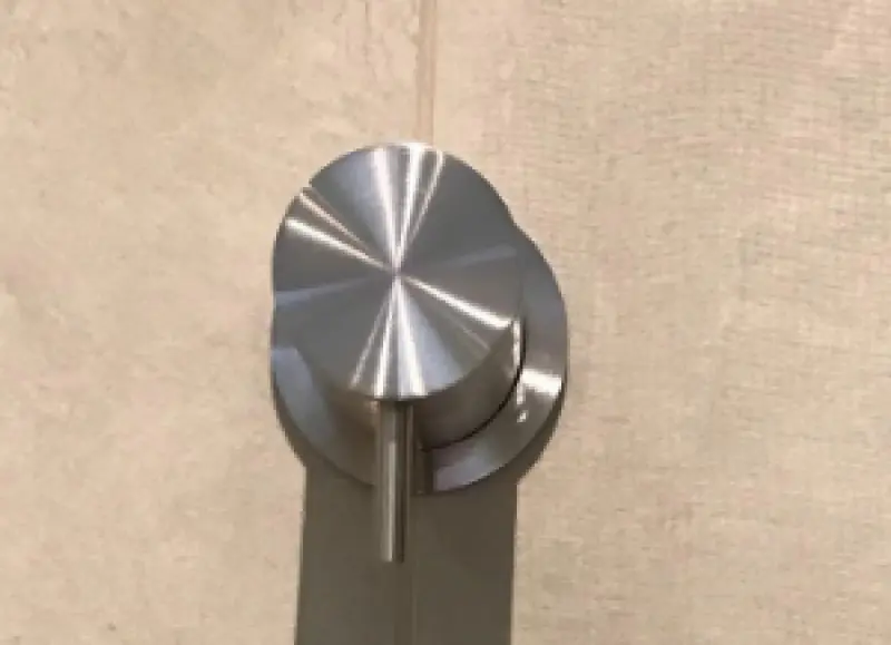 Вграден вентил за вода от серията Flow на Waterevolution, изцяло от неръждаема стомана T143RIE