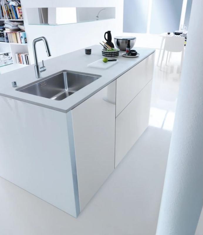 Franke Kubus Кухненски смесител  с издърпващ се ръчен душ, неръждаема стомана 115.0529.207