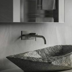 Вграден смесител за мивка от Waterrevolution Flow с покритие PVD Gun Metal и изпускател 25см T1161GME-25