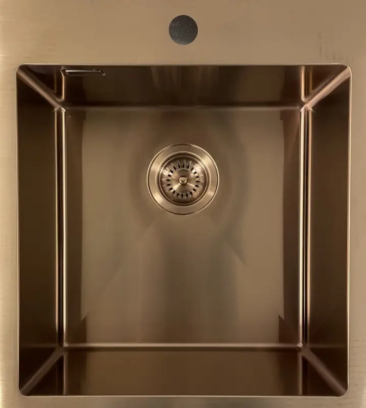 Ausmann Weser RИноксова мивка в меден цвят PVD Copper 45x51 с отвор за смесител, монтаж под, над и на нивото на плота 080945