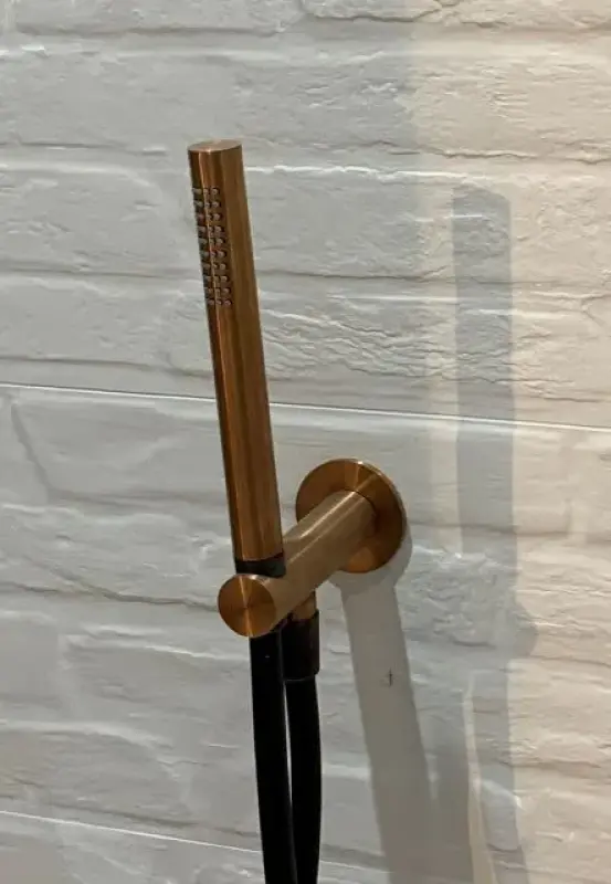 Комплект за вана Waterevolution Flow с пълно присъединяване към стената, напълно PVD обработен мед T1621CPE