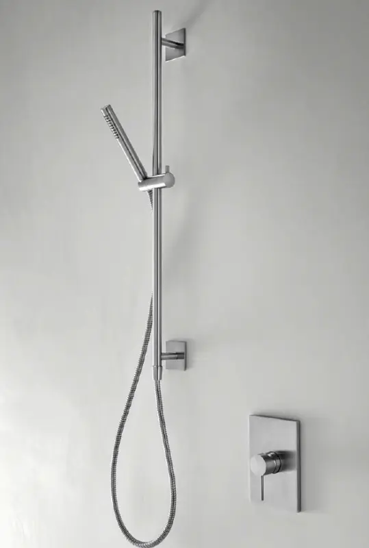 SB 316 Комплект квадратен плъзгач с ръчен душ и душово маркуче от неръждаема стомана