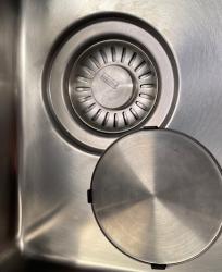 Franke Mythos MYX 210.34 Иноксова мивка 34x40cm плосък монтаж 127.0638.274