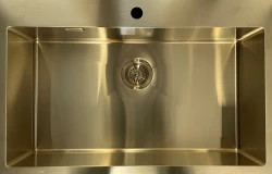 Ausmann Weser Голяма иноксова мивка PVD Gold 79x51 с отвор за смесител, монтаж под, над и на нивото на плота 080907
