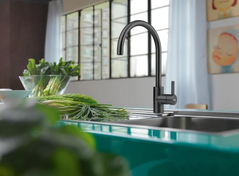 Franke Eos Neo Кухненски смесител с въртящ се чучур, матирано черно 115.0613.590