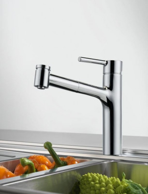 Franke Centro Кухненски смесител с издърпващ се душ, хром 115.0600.131