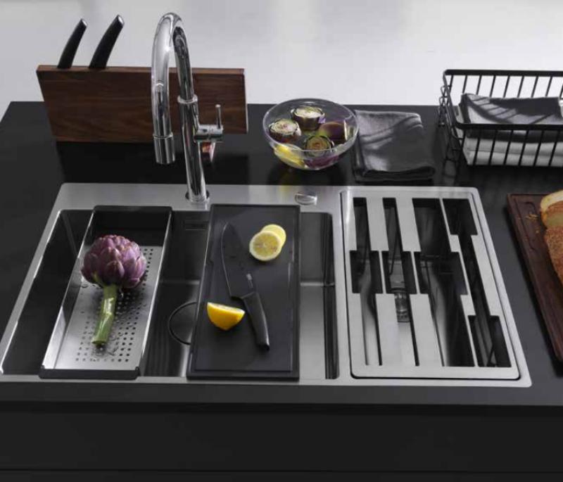 Franke Box Center BWX220-54-27 Иноксова мивка вдясно с дъска за рязане, комплект ножове и метална кошница 86x51cm 127.0587.644