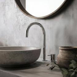 Waterevolution Flow 2-дупков мивка за баня хром с нисък U 200mm изход T1122U01