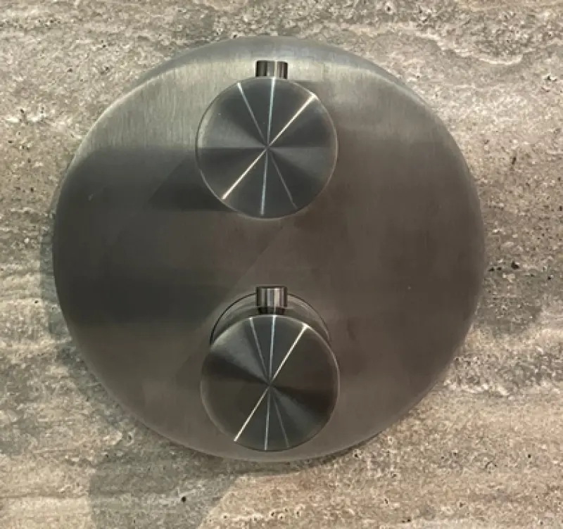 SB Универсален вграден термостатичен кран с 2 изхода PVD пушка метал 1208955168