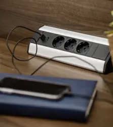 Indux Corner Кухненск ъглов контакт с 3 гнезда и 2 USB зарядни 1208957431