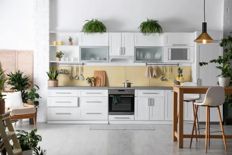 Декор Приве модерна лампа за окачване от месинг в златист цвят, конусовидна 7610