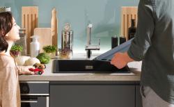 Франке Марис MRG 160-34-15 Фрагранитна черна едиция матова мивка за вграждане с голям ляв басейн