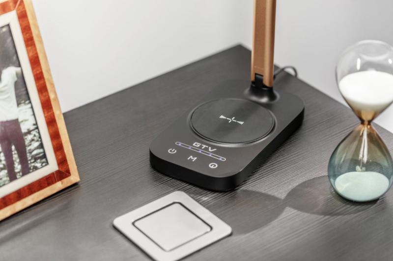 Decor Настолна лампа Bressi 8W 450lm AC220-240V 3-CCT Безжично зареждане USB PF>0 5 RA>80 Черна / Златна 1208962479