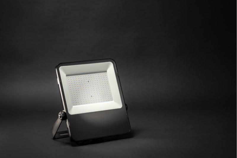 DAYTONA LED прожектор, 200W, 24000lm, 4000K, AC180-250V, 50/60 Hz, PF>0.9, IP65, 110° 1208962718