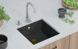GraniteMy Универсална черна мивка от гранит 40x40 cm, монтаж под, над и на нивото на плота, златиста цедка 1208967113