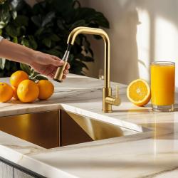Pure.Sink Elite Steel Crystal-S кухненски смесител PVD четкано злато с изтеглящ се чучур PS8050-60