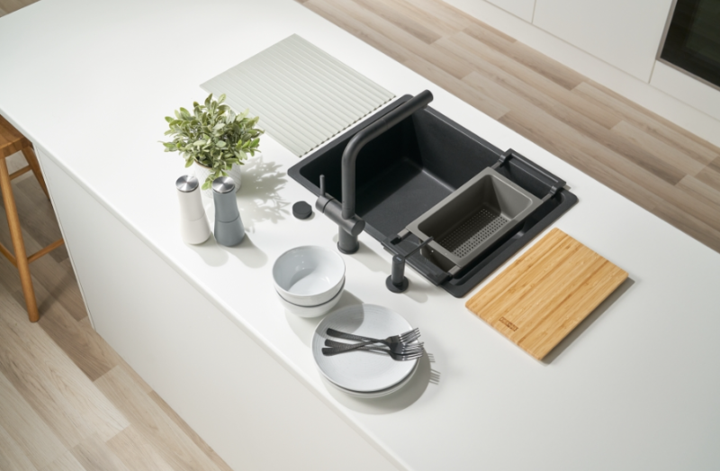 Franke Универсален Аксесоар All-In Set 3 - Дъска за Рязане, Пластмасова Вложка, Постелка за Изцеждане и Телескопичен Мост 112.0655.483