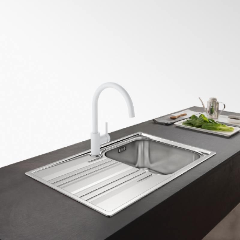 Франке Лина XL кухненски смесител Полар Уайт Бял с въртящ се чучур 115.0626.024