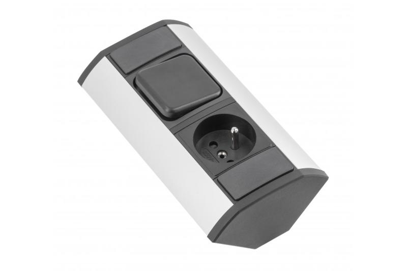 MINI ъглов разширител с превключвател и заземен контакт 230V 16A