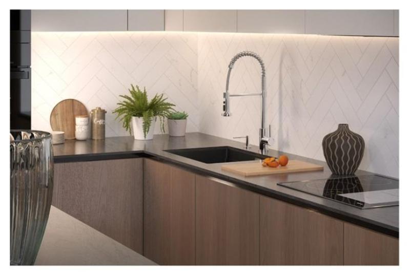 Quadri Redwick кухненски смесител Хром с полу-гъвкав излив и душ с 2 вида струя плюс функция за спиране на водата 1208971412