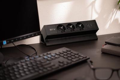 Мебелен контакт BASCO, 3xSHUKO, USB A+C, кабел 1.5 м, черен