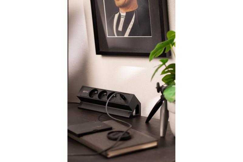 Баско мебелен контакт, 3 x контакт със заземяване, USB A+C, 1.5m кабел, черен с монтаж