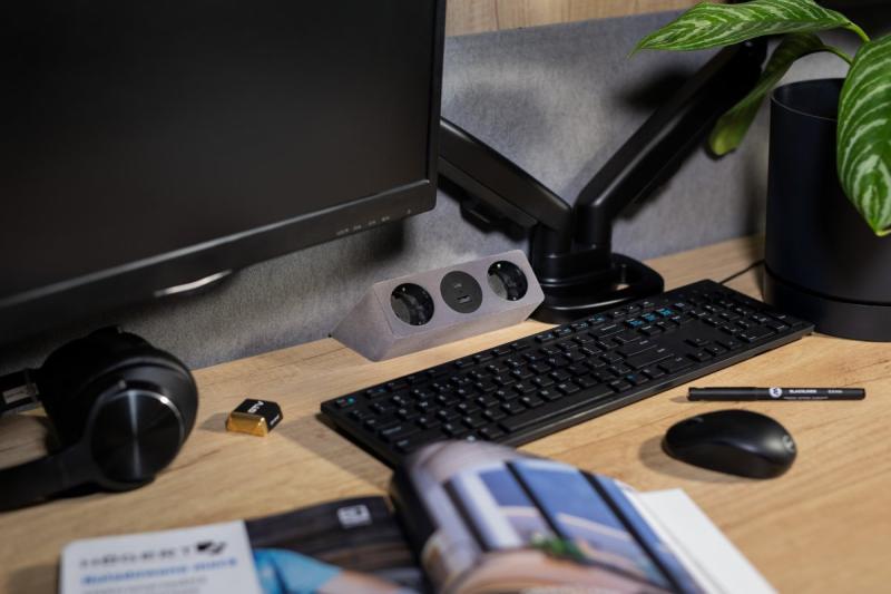 Мебелен контакт SOFITO, 2xШУКО, USB A+C, кабел 1.5 м, сив флок