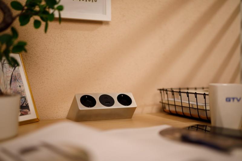 Контакт за мебели SOFITO, 2xШУКО, USB A+C, кабел 1.5 м, неръждаема стомана