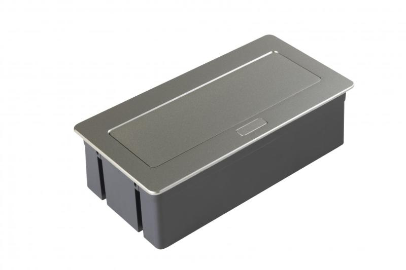 SOFT изтеглящ се контактен блок, захранващ кабел 1,5 м