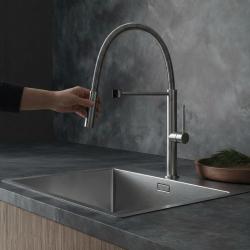 Pure.Sink Luxion масивен кухненски кран от неръждаема стомана с гъвкав излив и 2 вида струя PLXFLEX-02