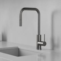 Pure.Sink Luxion Gun metal кухненска смесител квадратна с изтеглящ се излив PLXSQUA-61