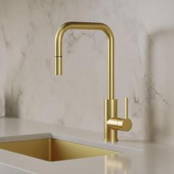 Pure.Sink Luxion Златна кухненска смесителна батерия квадратна с изтеглящ се излив PLXSQUA-60