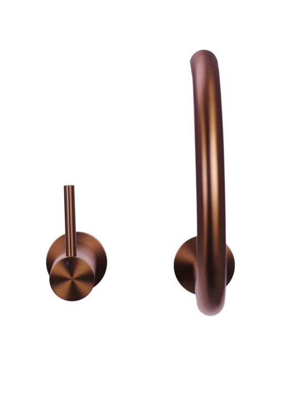 Pure.Sink Luxion 2-отворен месингов кухненски кран с кръгла изливка PLX2HR-62