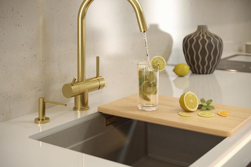 Quadri Newport II гранитно вградено бежово мивко 560x450mm със златна тапа и капачка за оттичане 1208971765