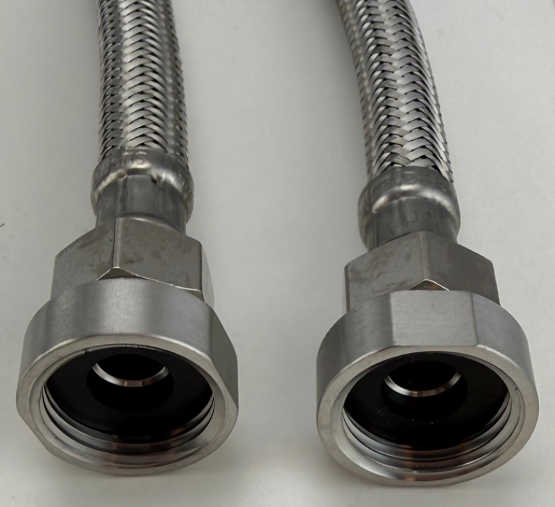 Pure.Sink Преходник от неръждаема стомана с външен размер 3/8 (мъжки) към вътрешен размер 1/2 (женски) Комплект от 2 броя PS3812-00