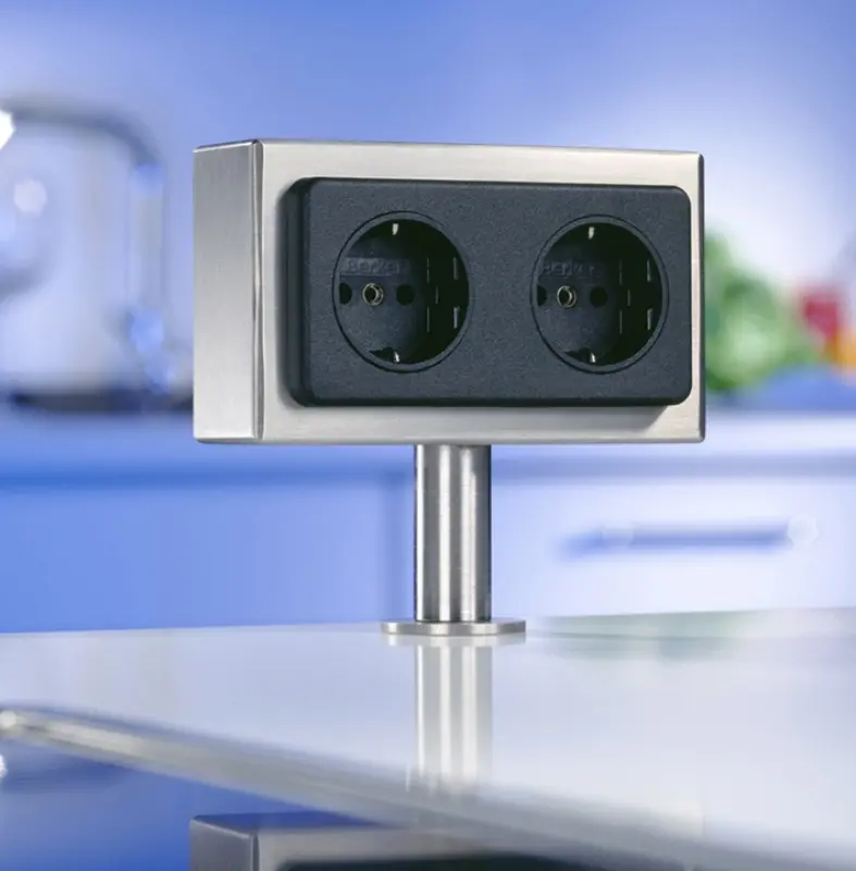 Контактна кутия за кухненски остров с 2 заземени контакта